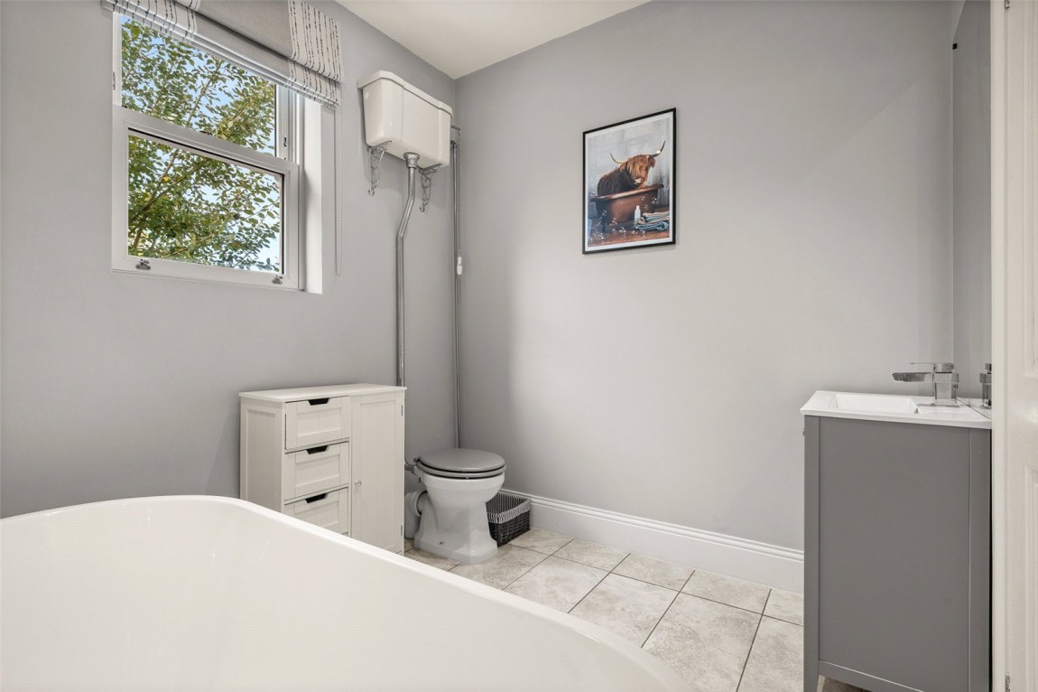 Images for Newell Green, Warfield