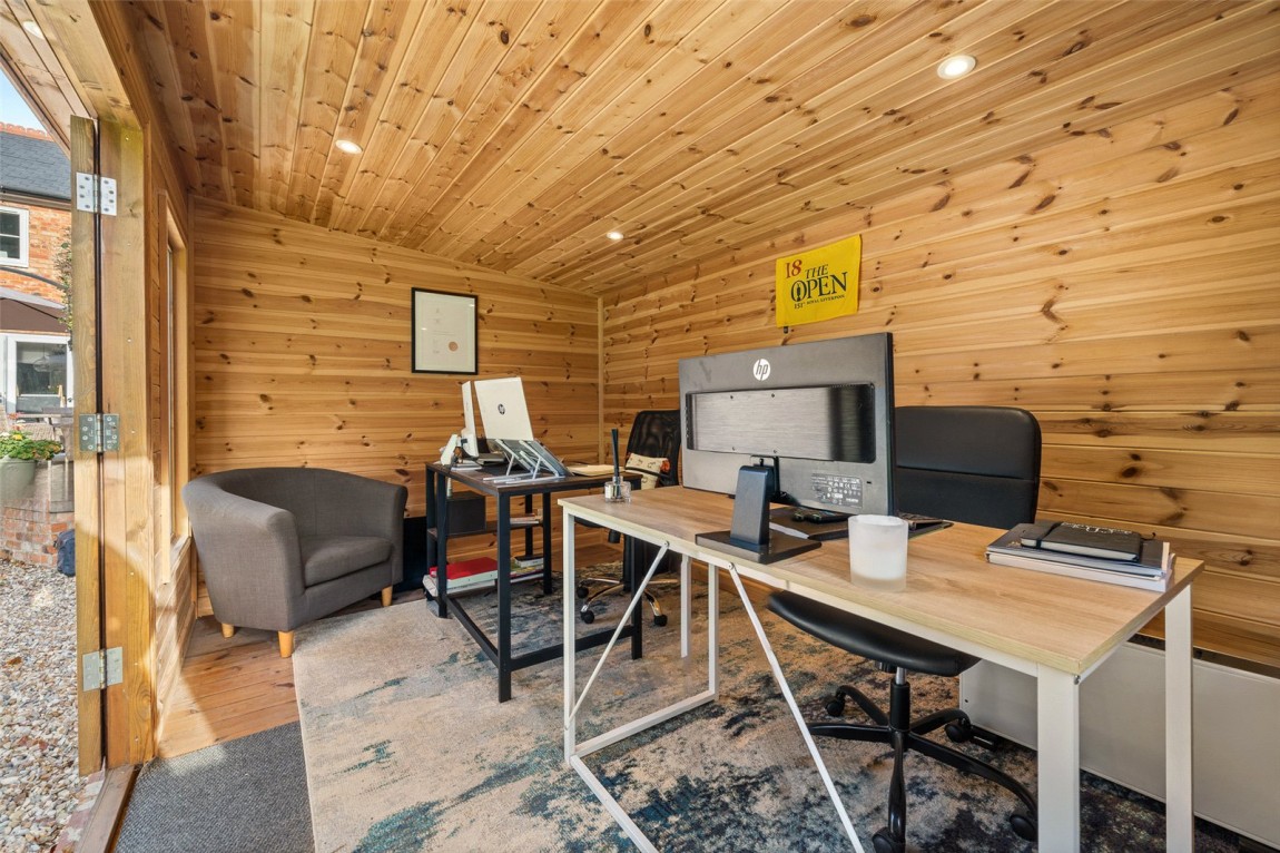 Images for Newell Green, Warfield