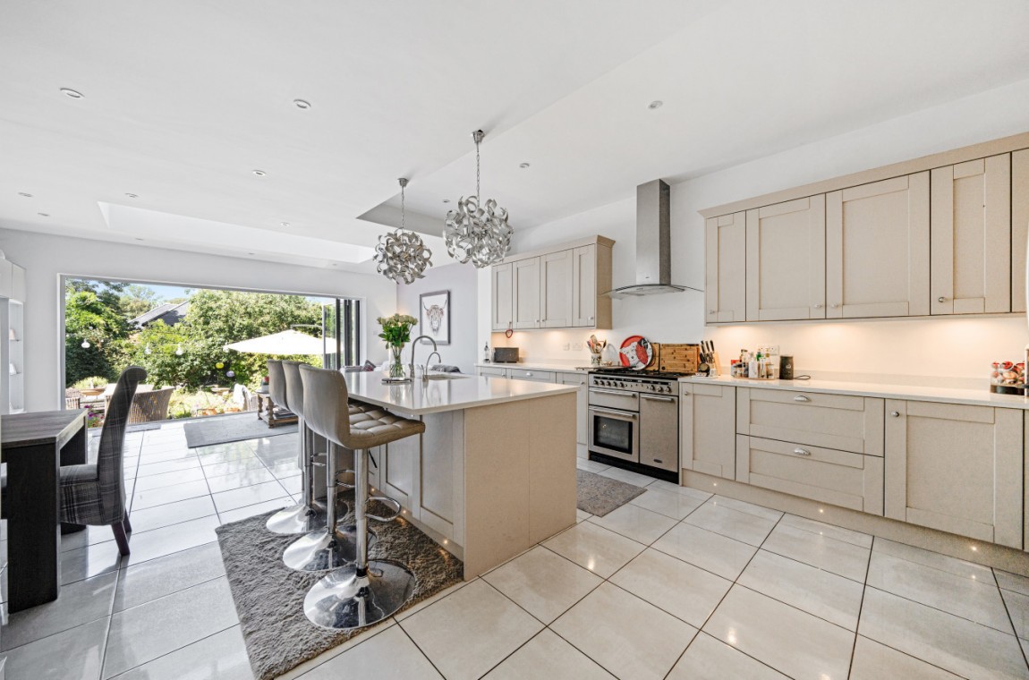 Images for Crowthorne, Berkshire