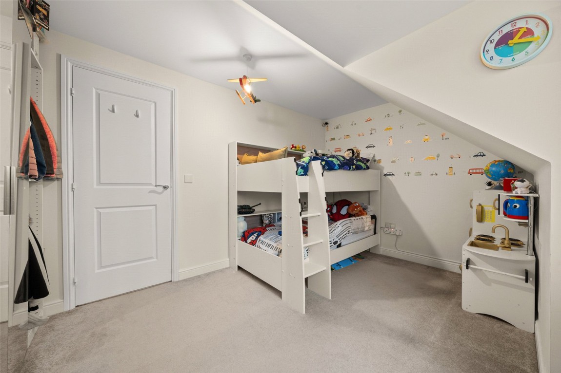 Images for Warfield, Bracknell, Berkshire