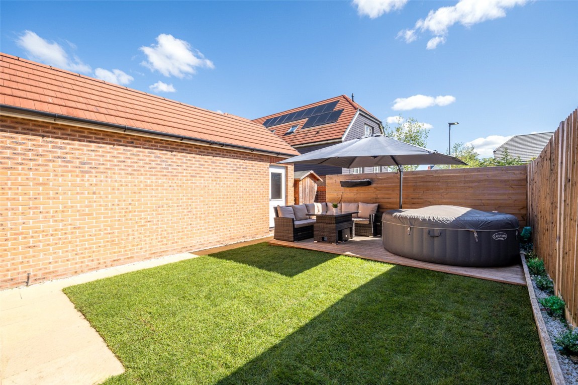 Images for Warfield, Bracknell, Berkshire