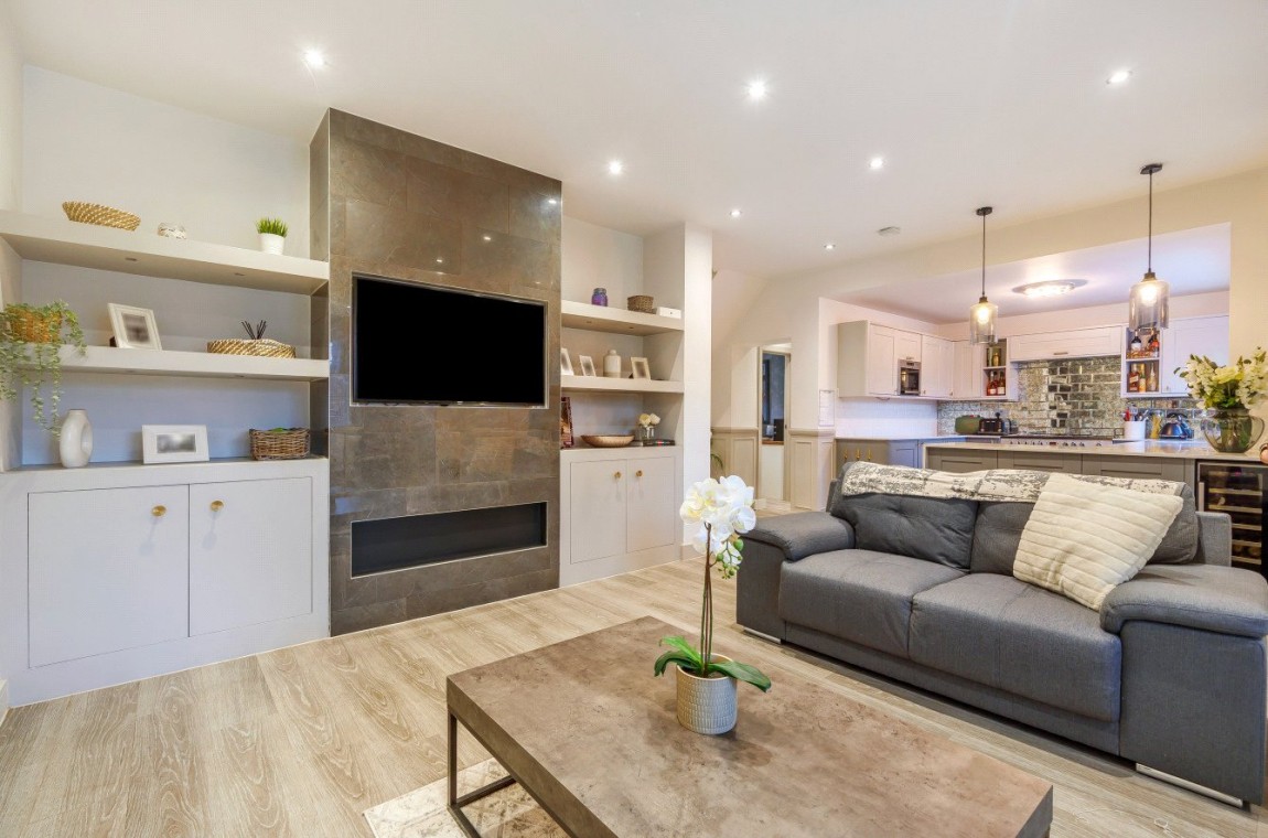 Images for Sandhurst, Berkshire