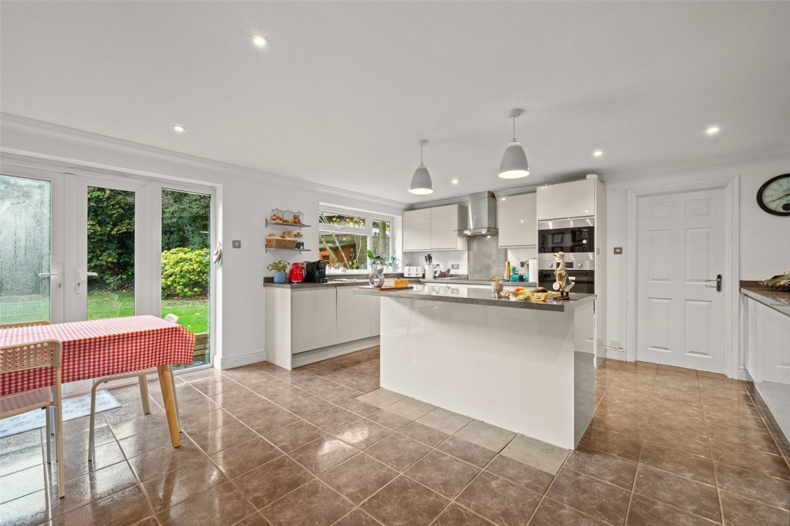 Images for Binfield, Bracknell, Berkshire