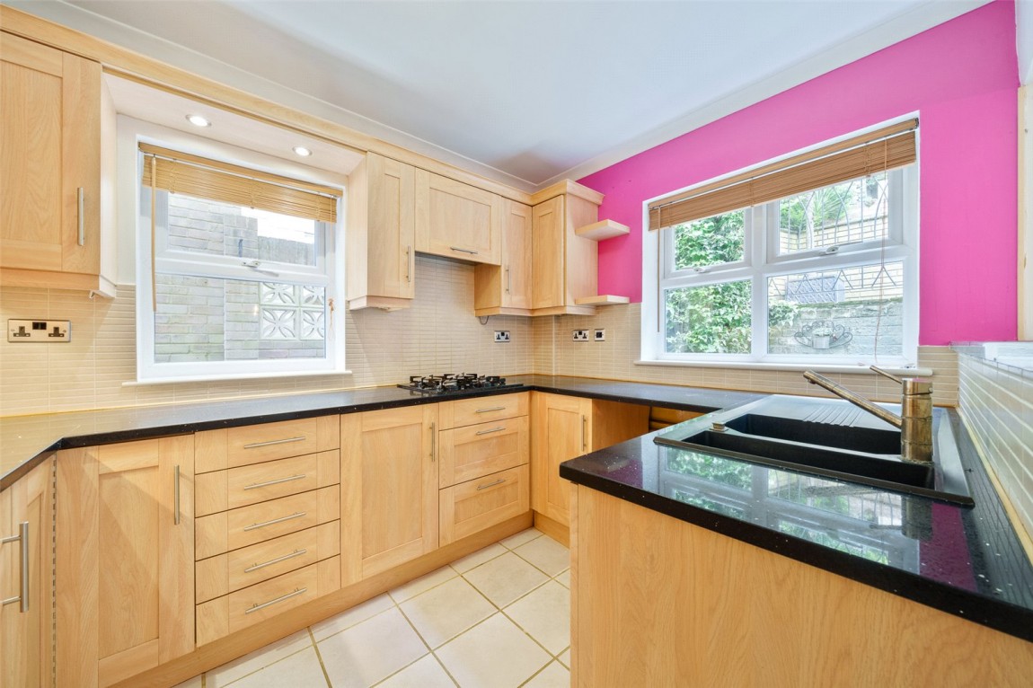 Images for Sandhurst, Berkshire