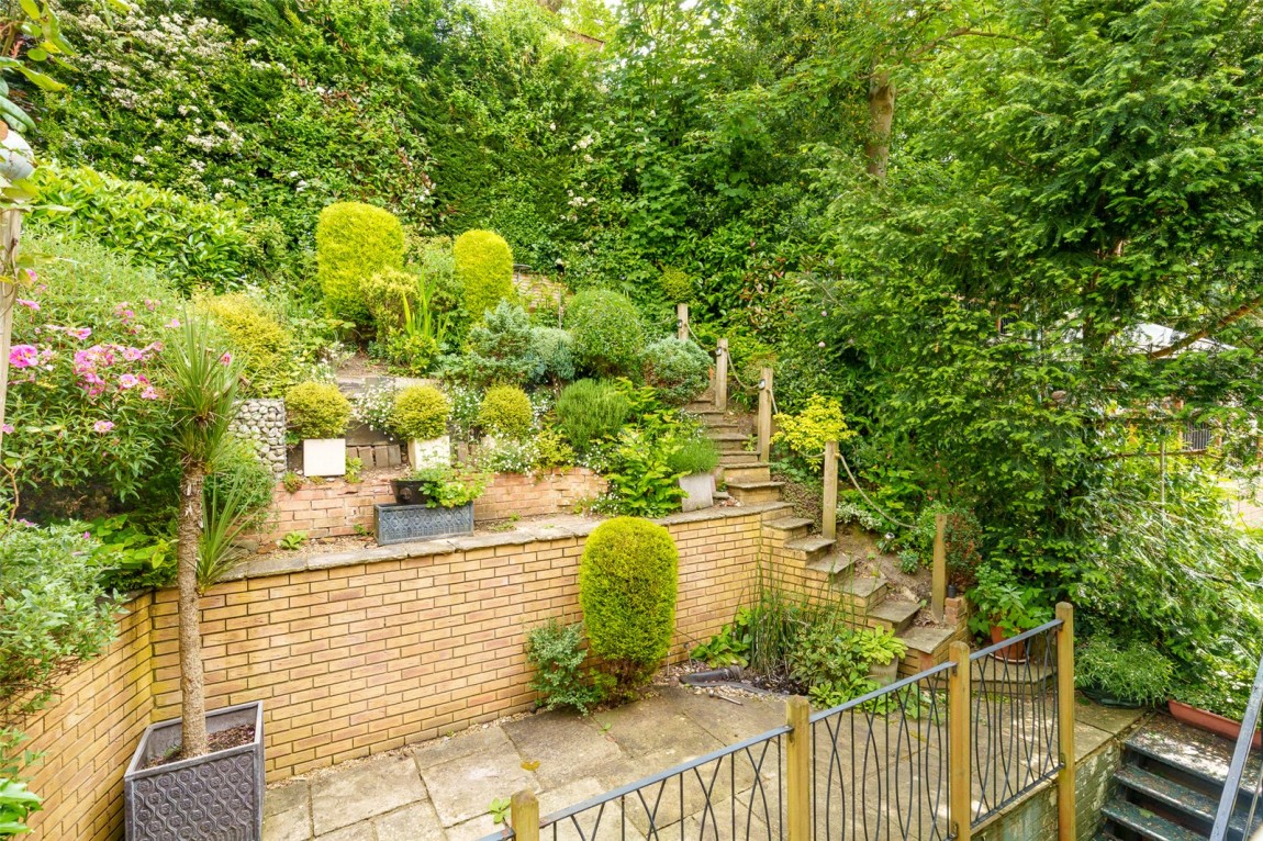 Images for Sandhurst, Berkshire
