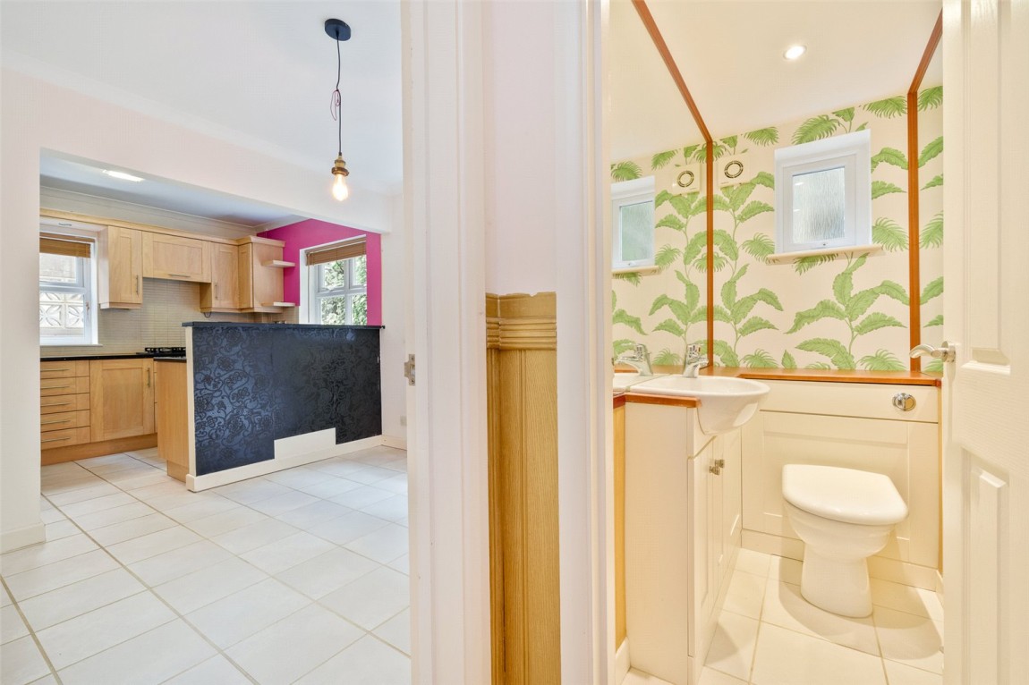 Images for Sandhurst, Berkshire