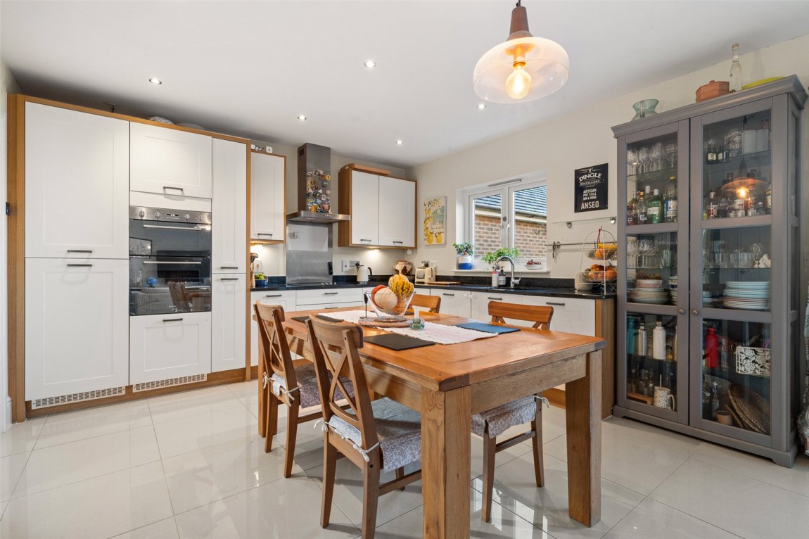 Images for Bracknell, Berkshire