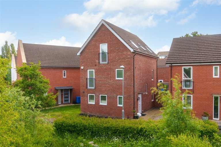 View Full Details for Bracknell, Berkshire