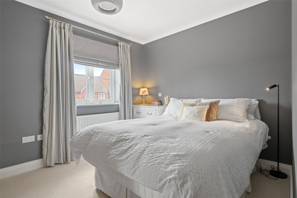Images for Warfield, Bracknell, Berkshire