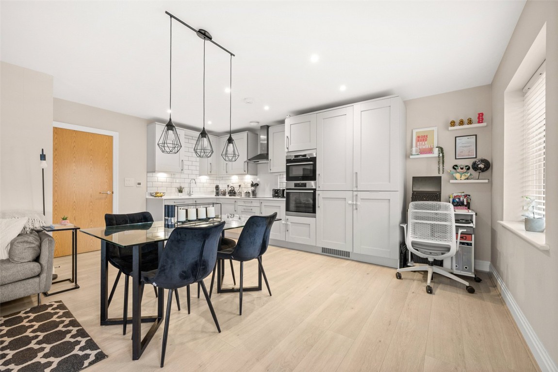 Images for Bracknell, Berkshire