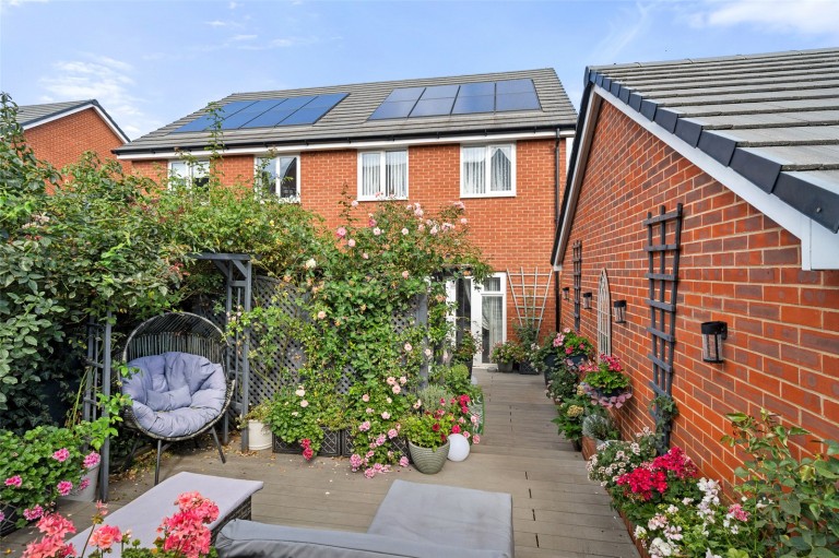 View Full Details for Binfield, Berkshire