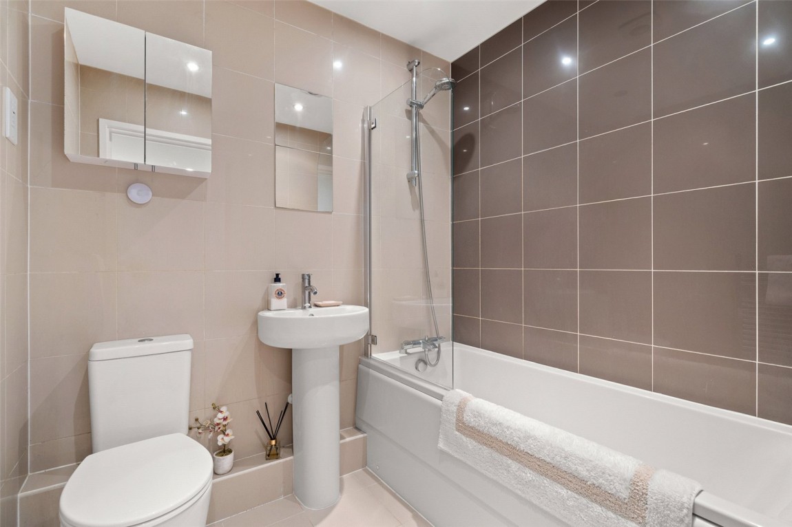 Images for Bracknell, Berkshire