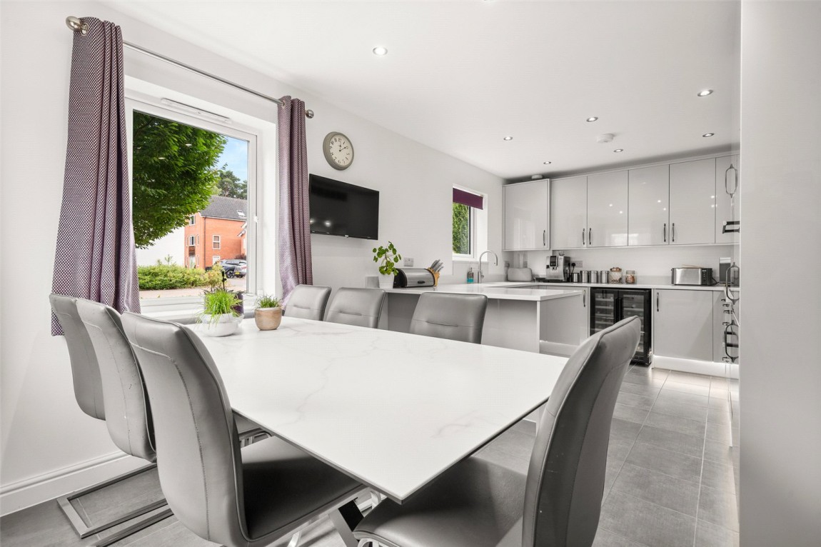 Images for Bracknell, Berkshire