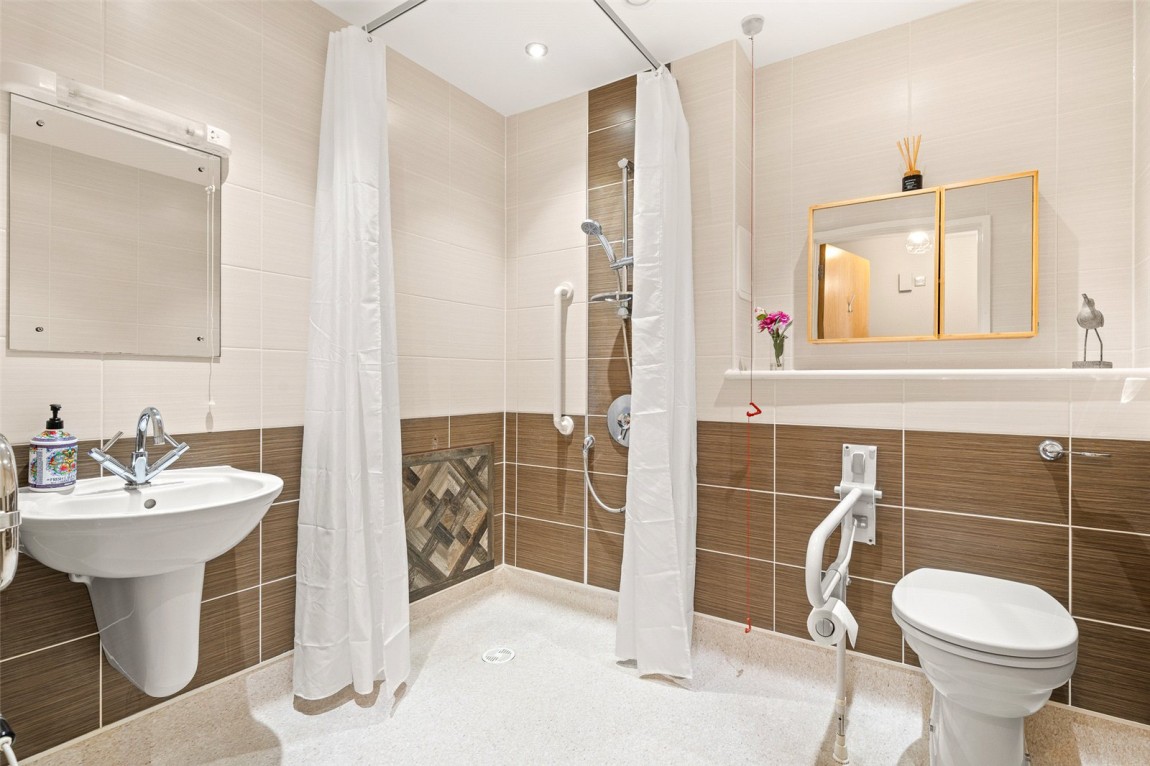 Images for Bracknell, Berkshire