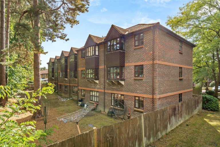 View Full Details for Bracknell, Berkshire