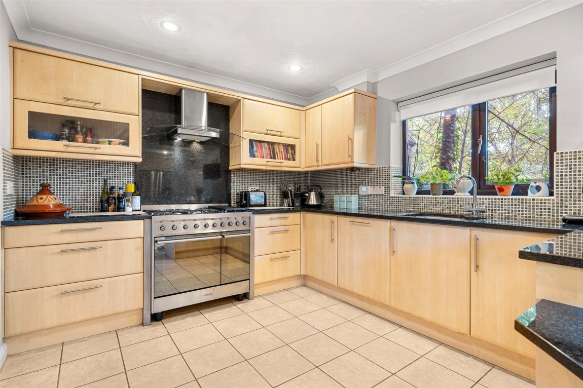 Images for Bracknell, Berkshire