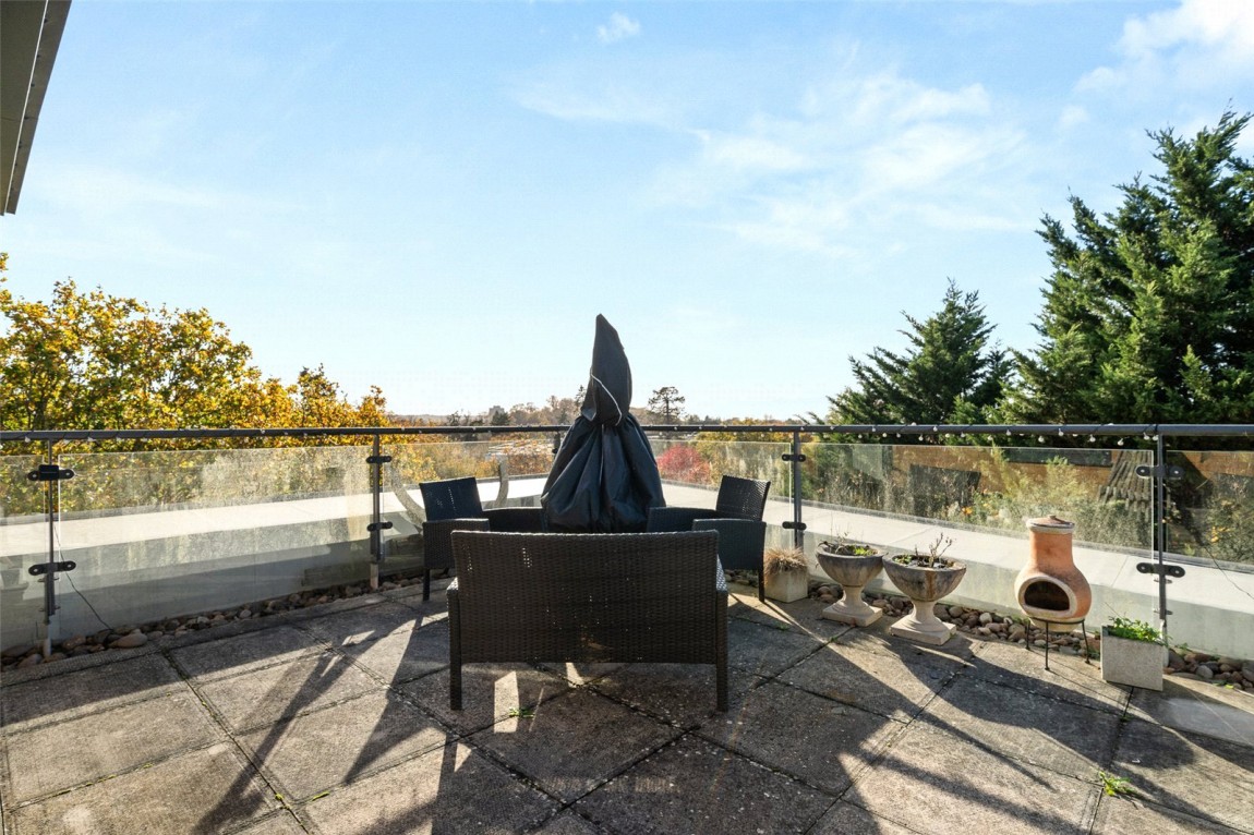 Images for Bracknell, Berkshire