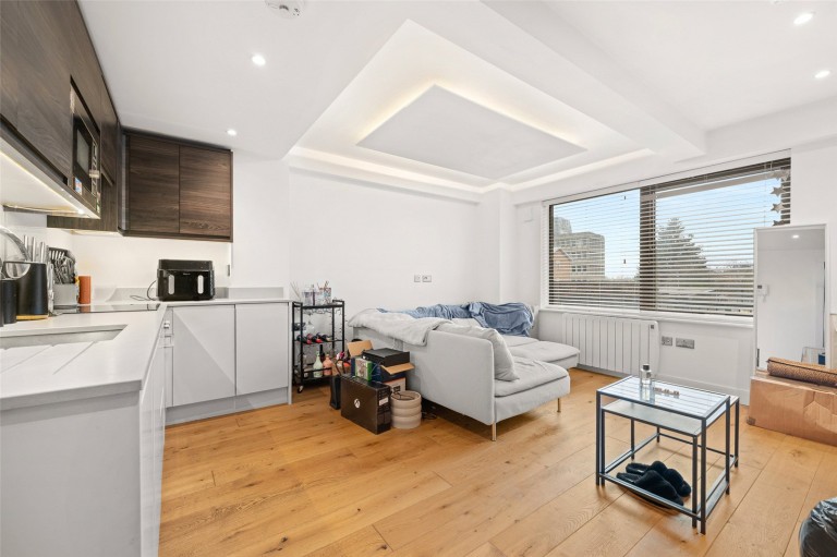 View Full Details for Bracknell, Berkshire