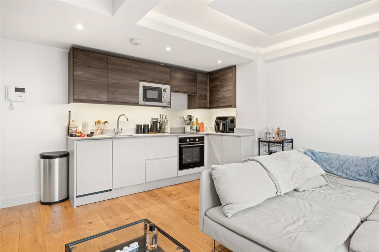 View Full Details for Bracknell, Berkshire