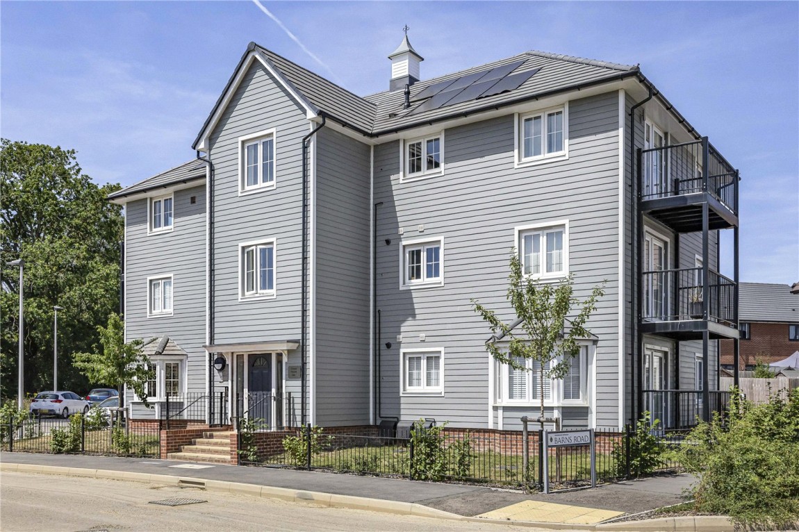 Images for Finchwood Park, Wokingham, Berkshire