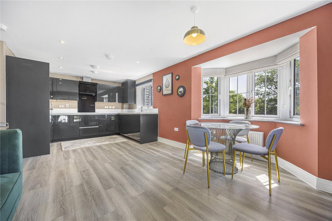 Images for Finchwood Park, Wokingham, Berkshire