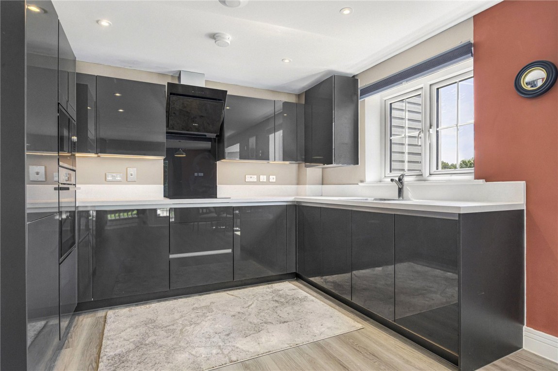 Images for Finchwood Park, Wokingham, Berkshire