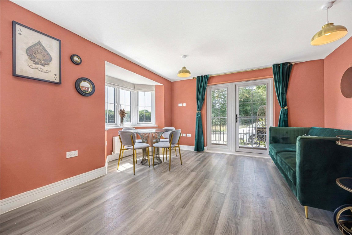 Images for Finchwood Park, Wokingham, Berkshire