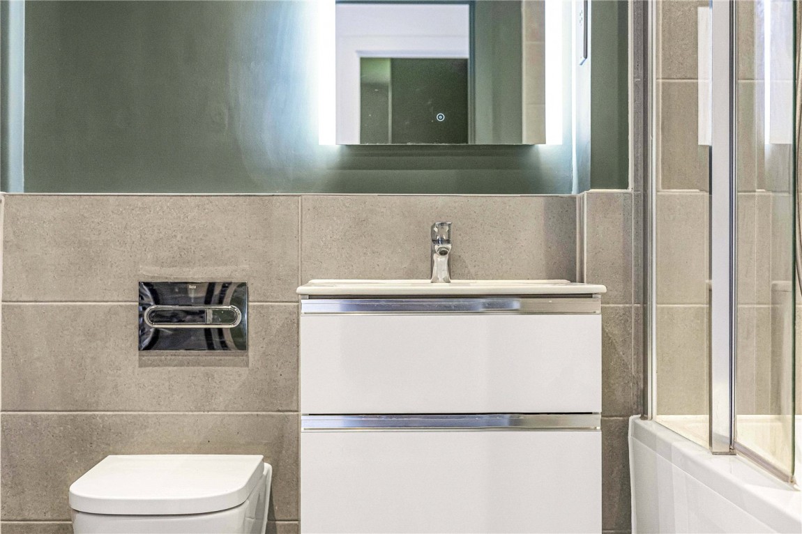 Images for Finchwood Park, Wokingham, Berkshire