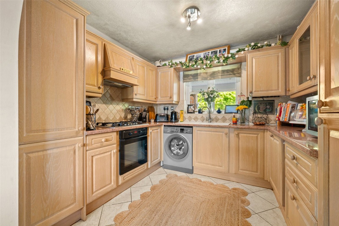 Images for Lightwater, Surrey