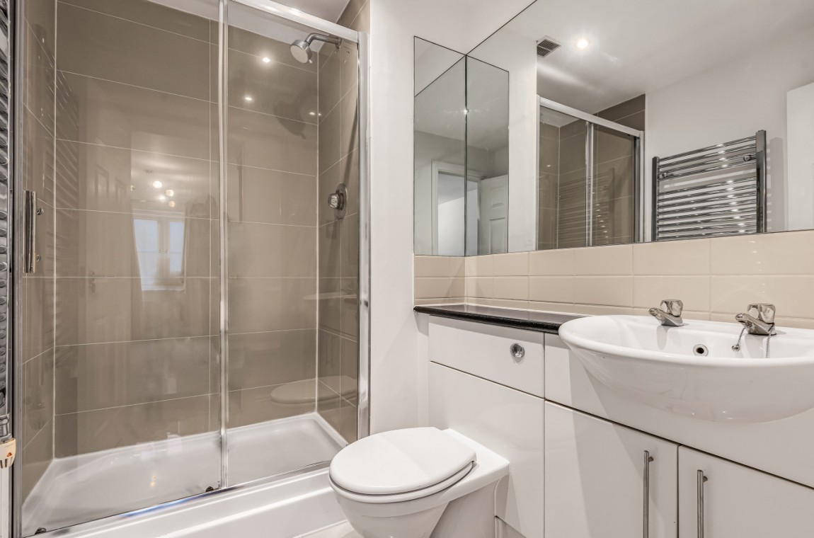Images for Crowthorne, Berkshire