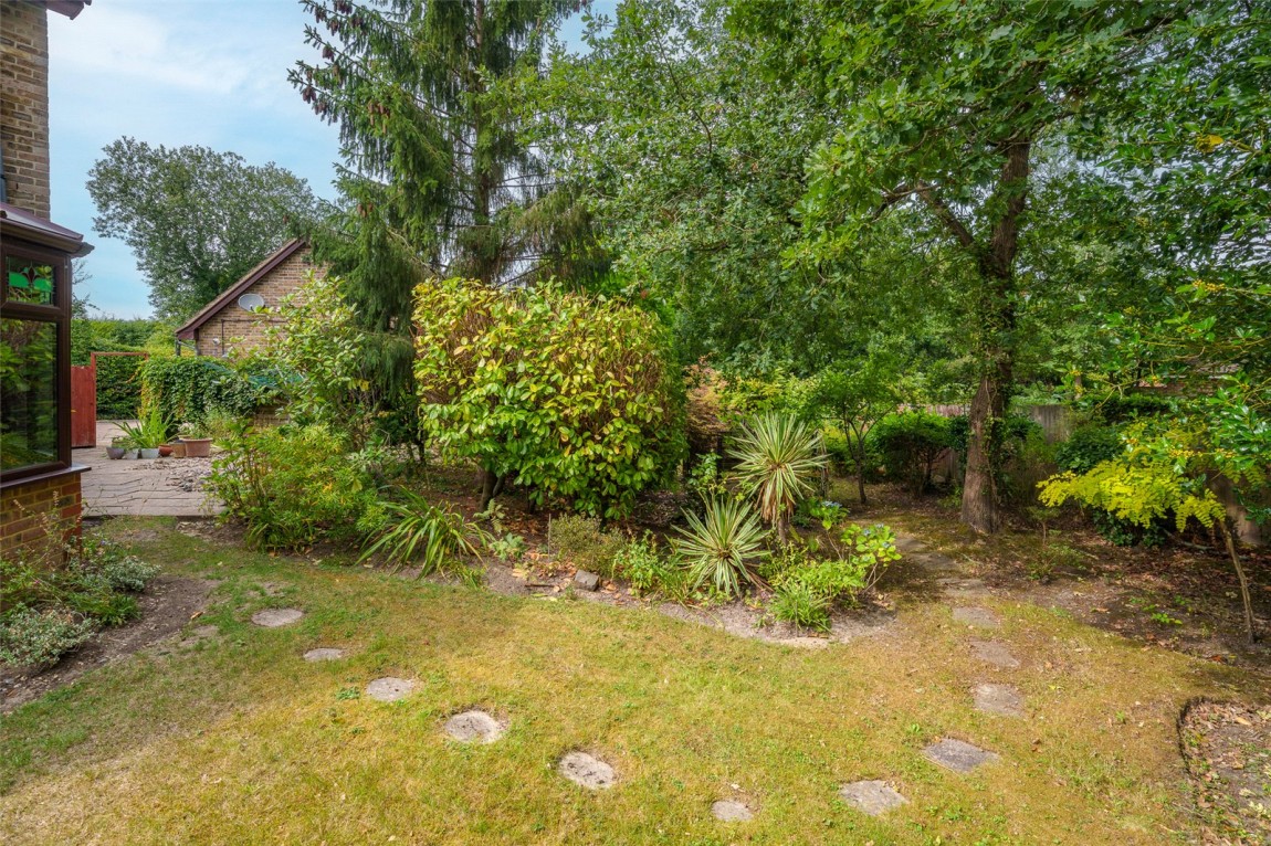 Images for Finchampstead, Wokingham, Berkshire
