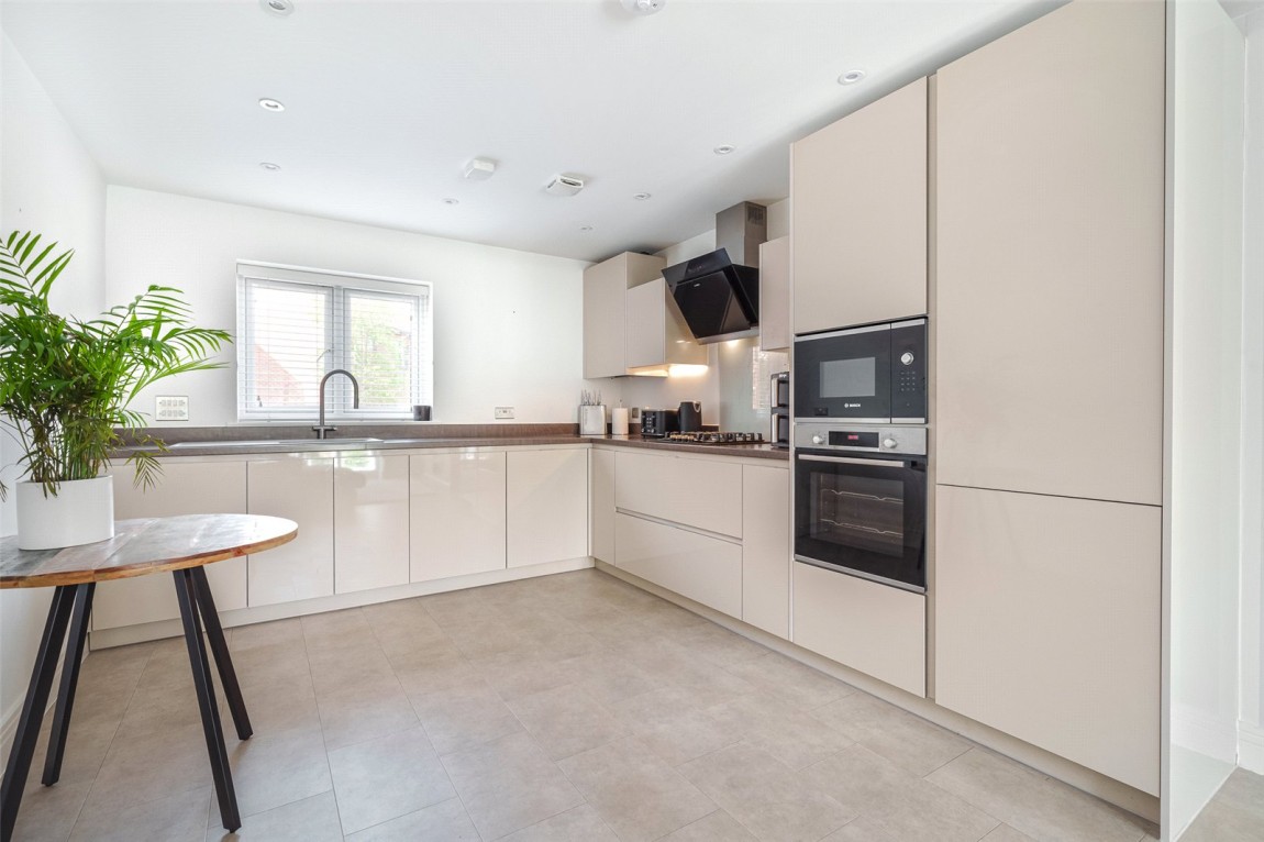 Images for Crowthorne, Berkshire
