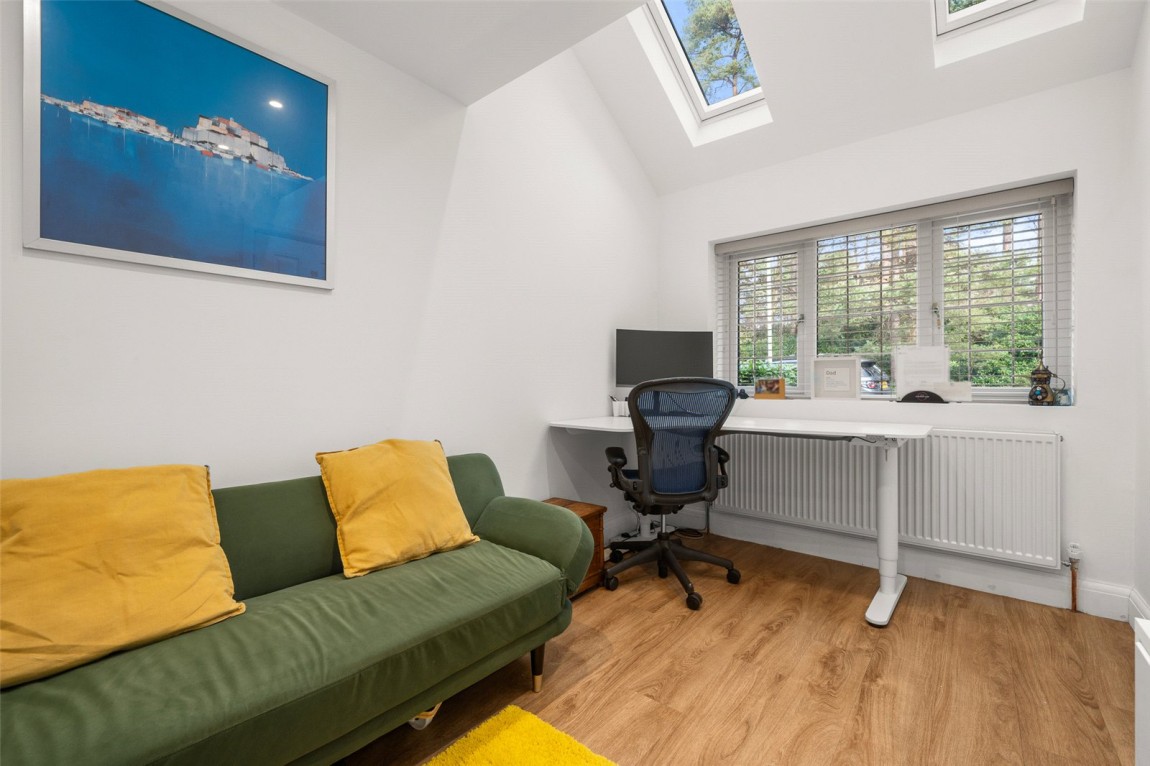 Images for Crowthorne, Berkshire