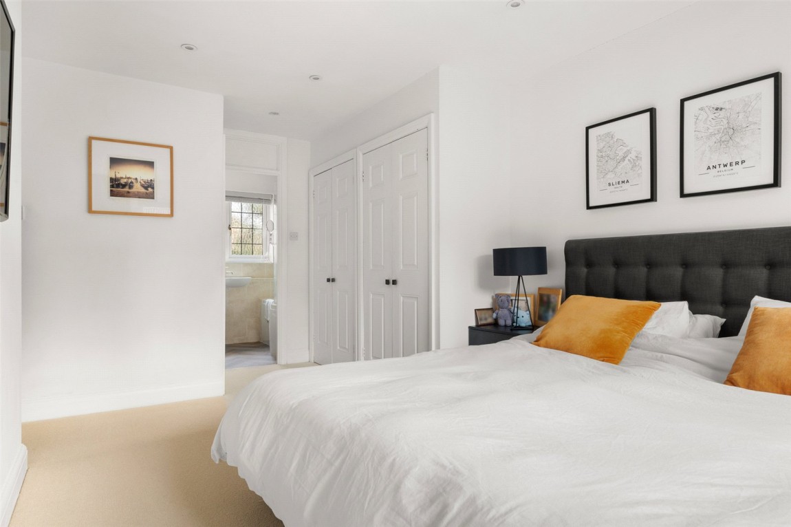 Images for Crowthorne, Berkshire