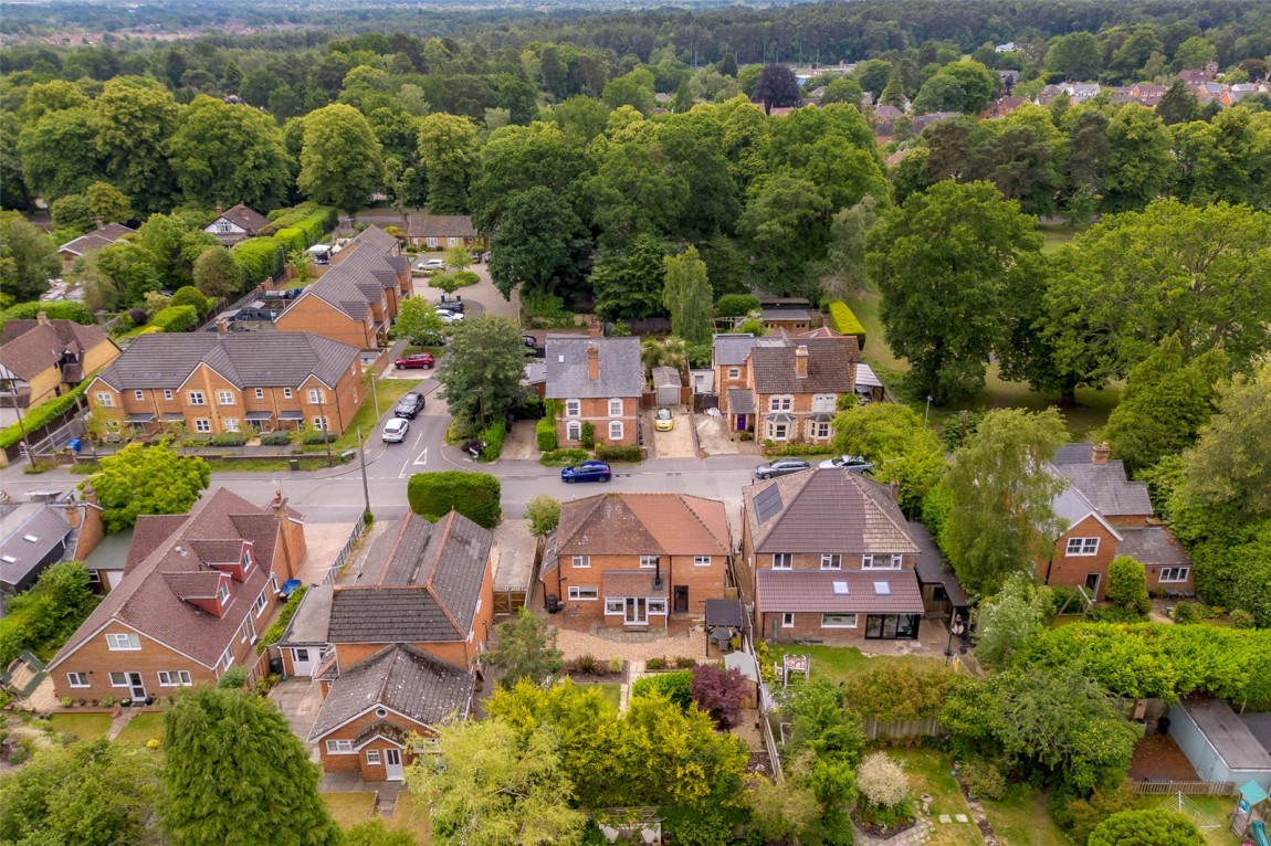 Images for Crowthorne, Berkshire