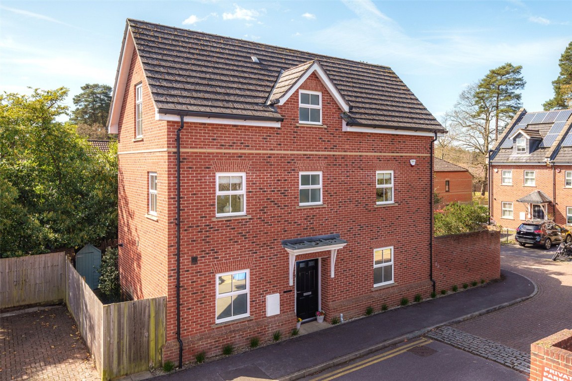 Images for Crowthorne, Berkshire