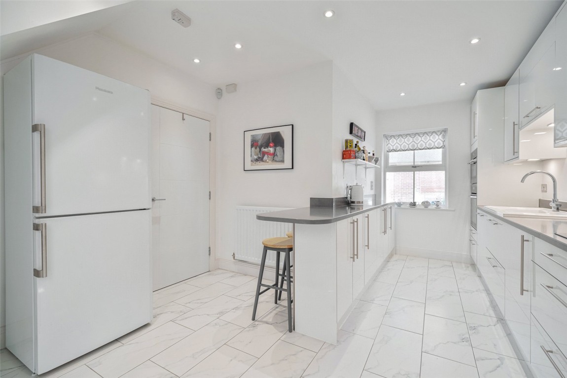 Images for Crowthorne, Berkshire