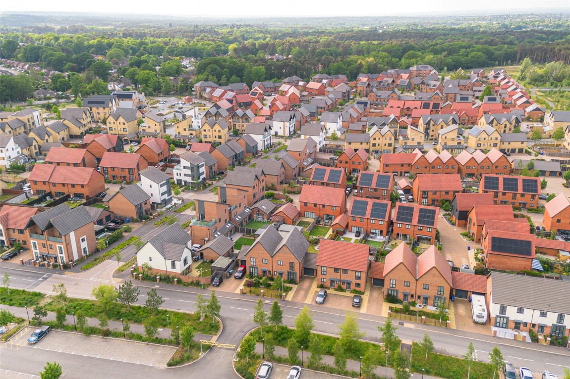 Images for Crowthorne, Berkshire