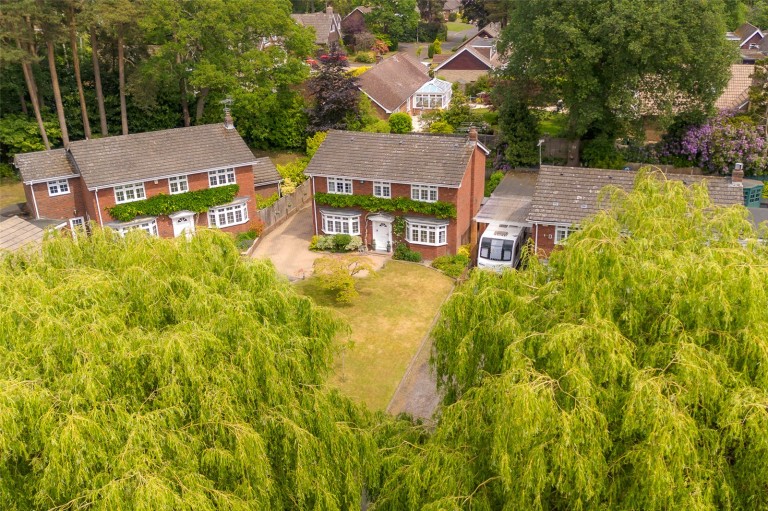 View Full Details for Crowthorne, Berkshire