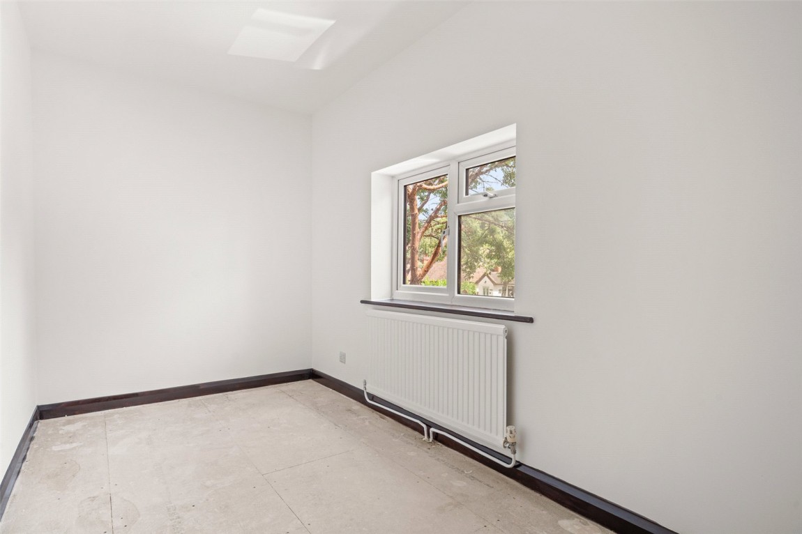 Images for Finchampstead, Wokingham, Berkshire