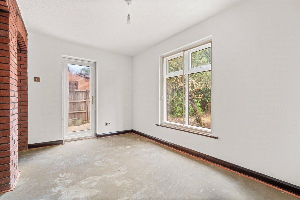 Images for Finchampstead, Wokingham, Berkshire