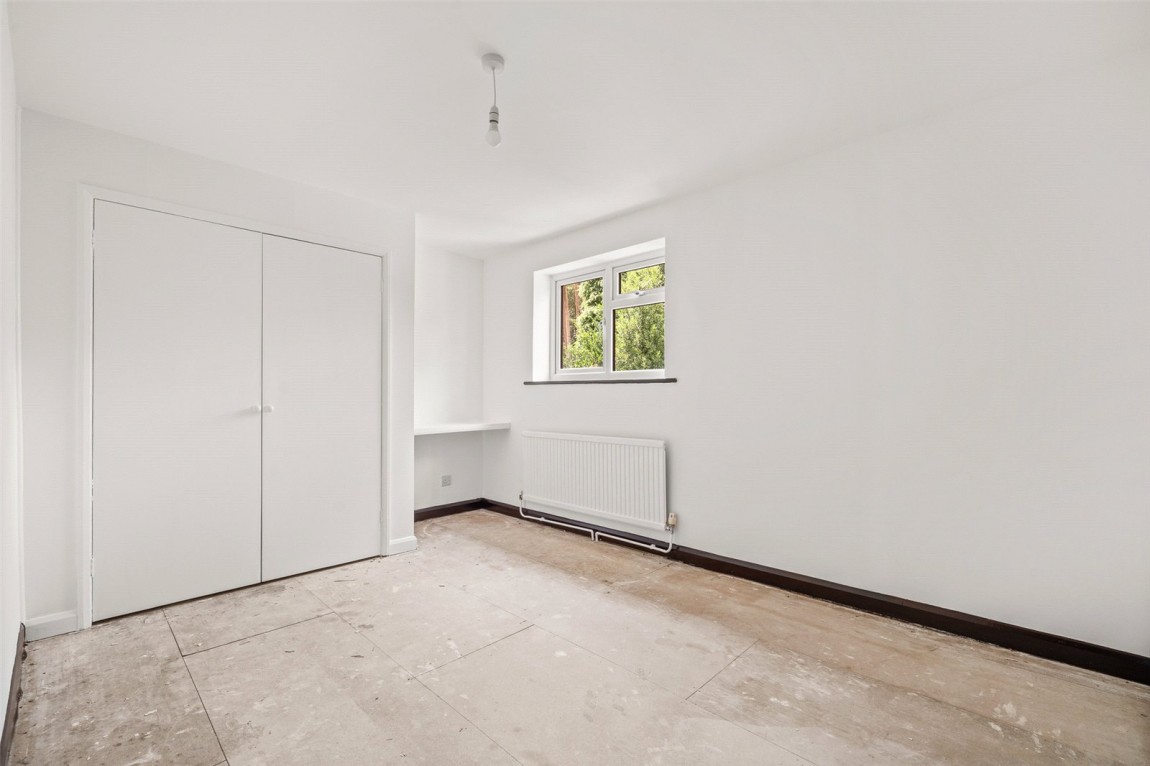Images for Finchampstead, Wokingham, Berkshire