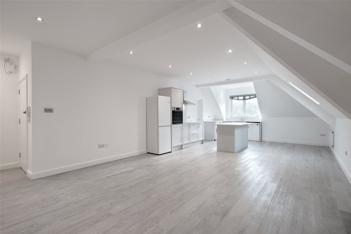 Images for Finchampstead, Wokingham, Berkshire