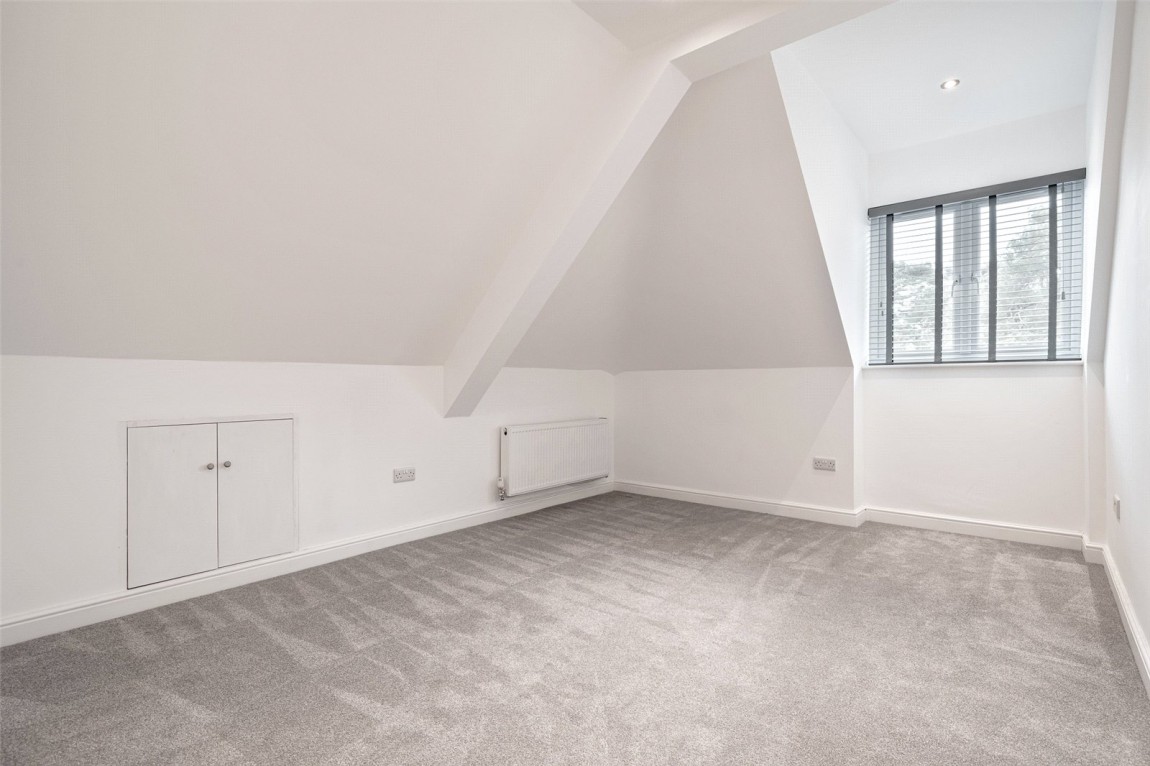 Images for Finchampstead, Wokingham, Berkshire