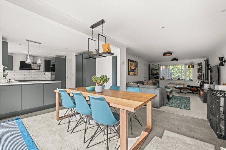 View Full Details for Sindlesham, Wokingham, Berkshire