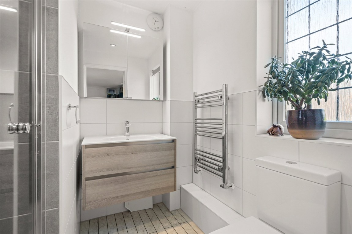 Images for Sindlesham, Wokingham, Berkshire