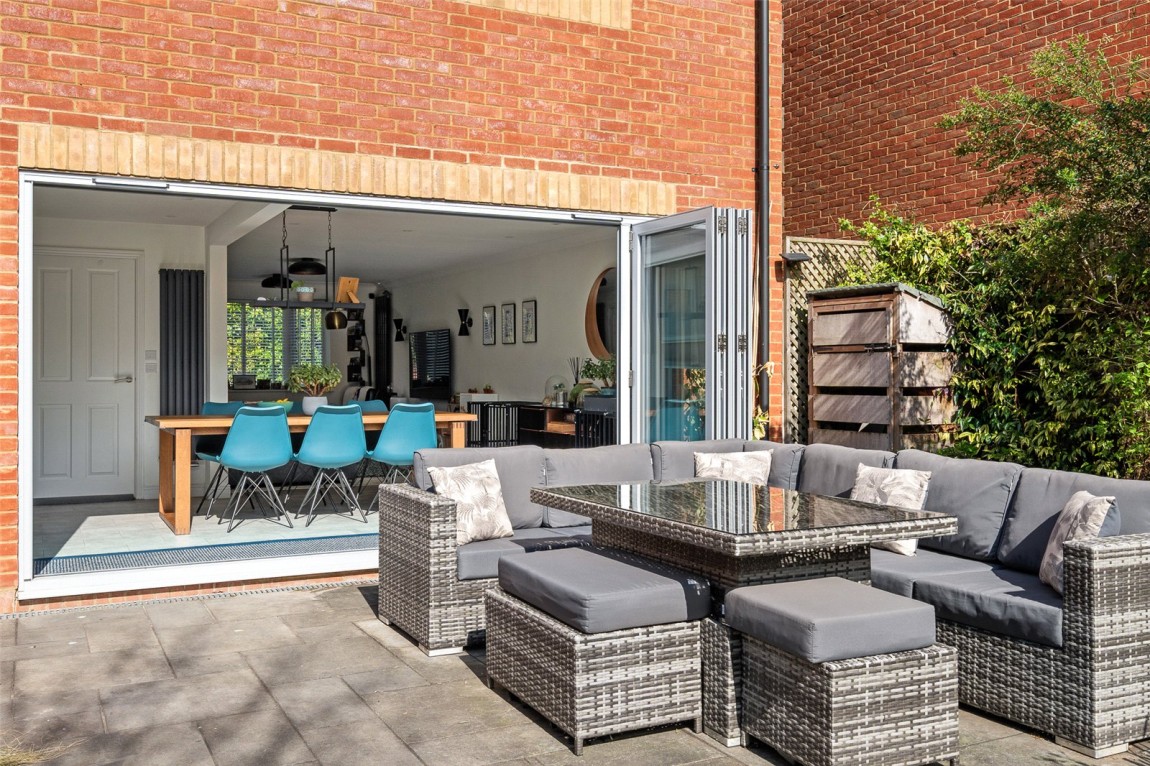 Images for Sindlesham, Wokingham, Berkshire