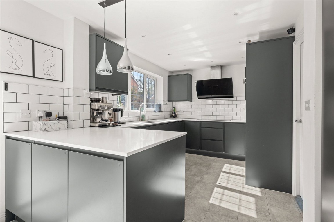 Images for Sindlesham, Wokingham, Berkshire