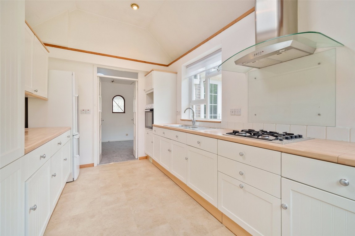 Images for Crowthorne, Berkshire