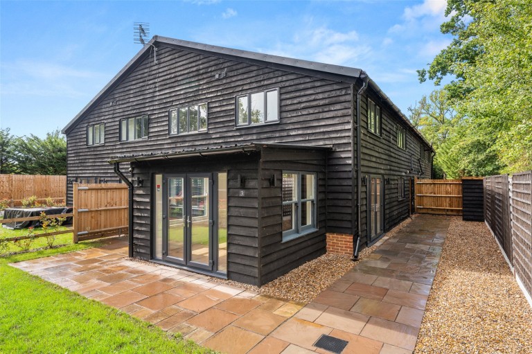View Full Details for Finchampstead, Wokingham, Berkshire